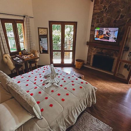 Pousada Villa D Encanto 蒙特韦尔迪 外观 照片